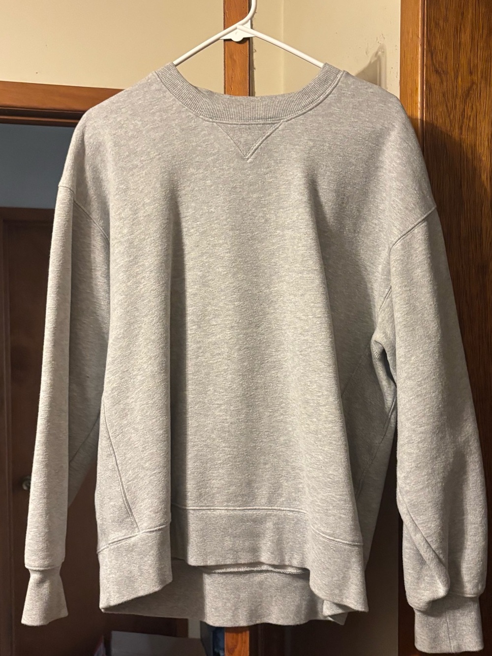 Aritzia Boyfriend Fit Sweatfleece Crewneck